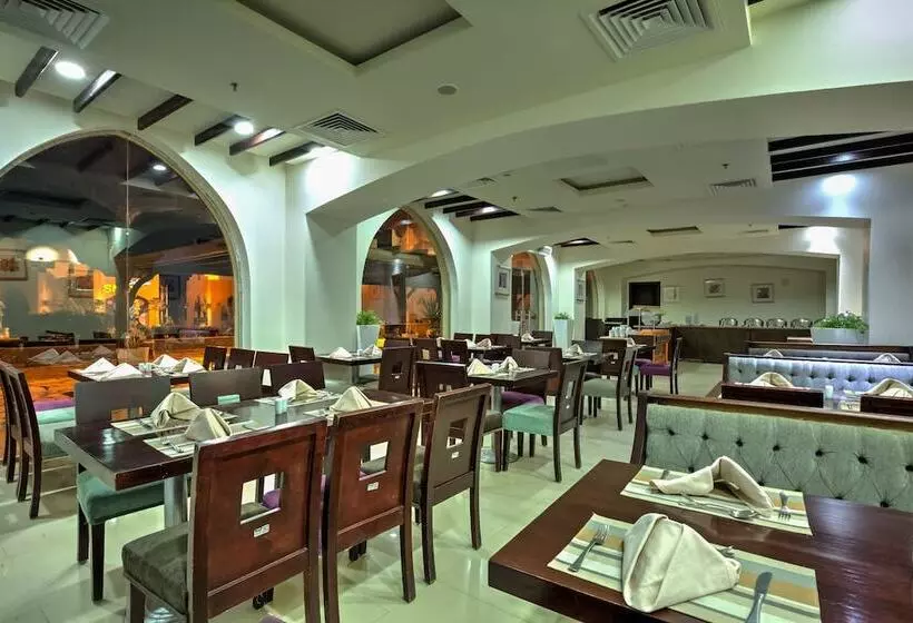 هتل Porto El Jabal