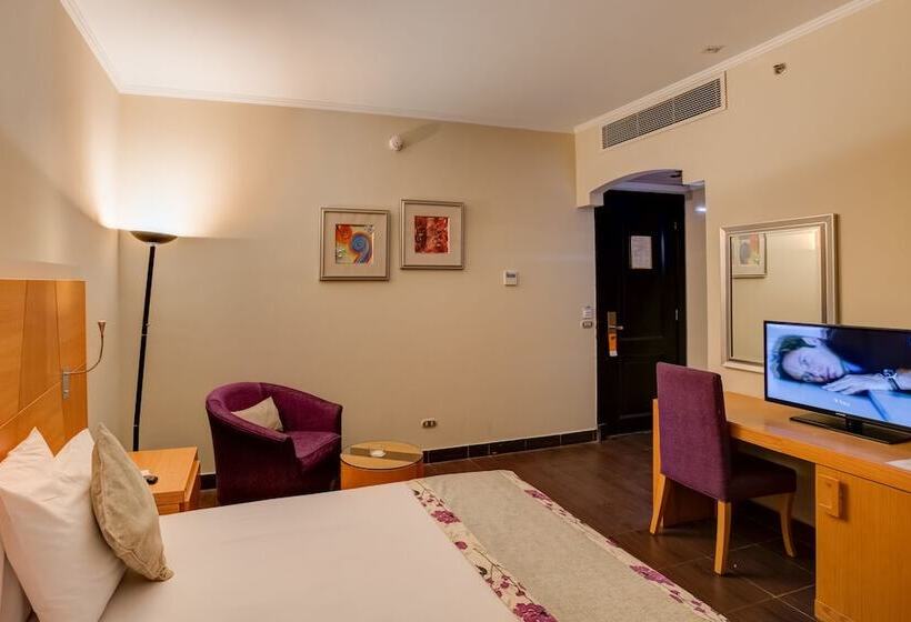 هتل Porto El Jabal