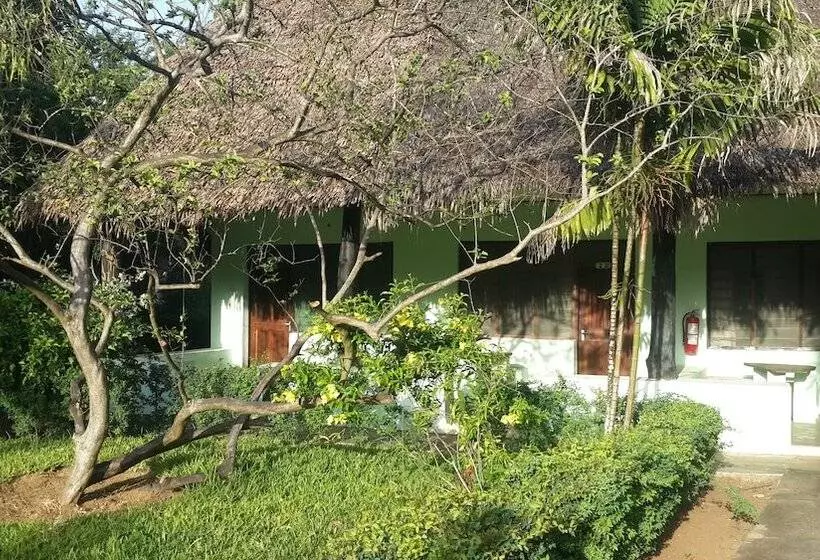 هتل Makuti Villas Resort