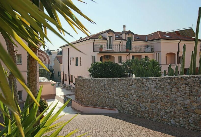 בית מלון כפרי Residence Mirafiori