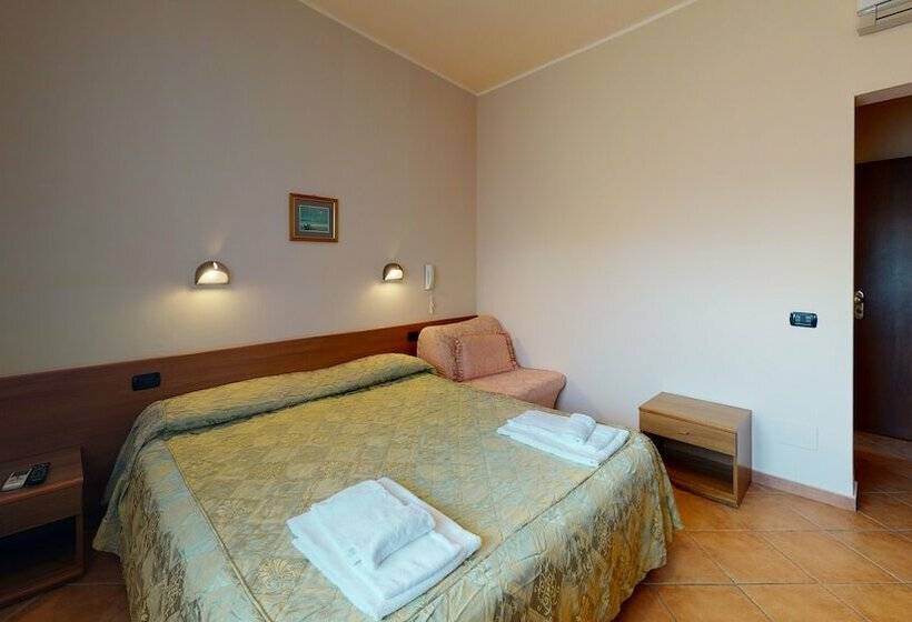 בית מלון כפרי Residence Mirafiori