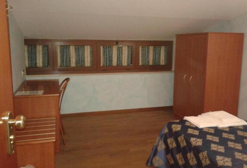 בית מלון כפרי Villa D'evoli