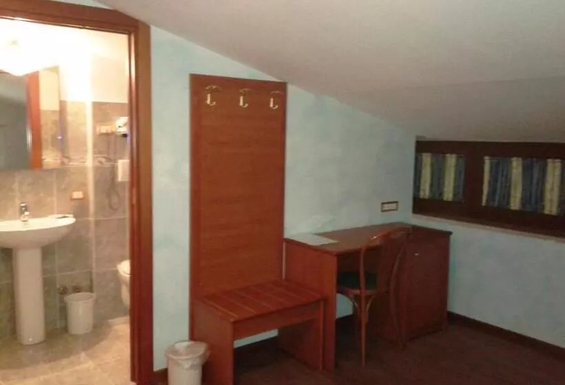 ホテル Villa D'evoli