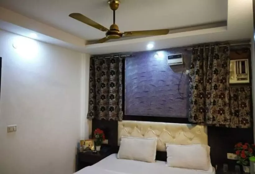 Adb Rooms Hotel You & Me