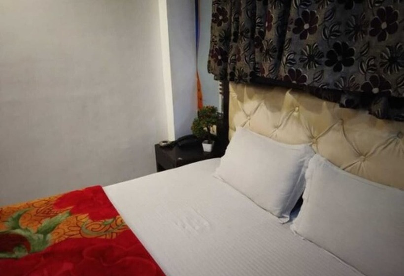 Adb Rooms Hotel You & Me