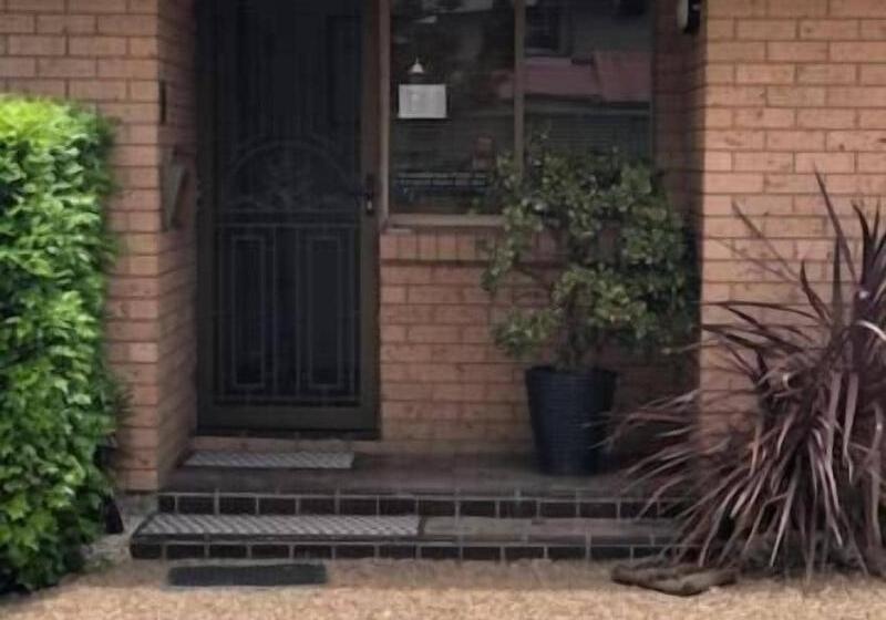 汽车旅馆  Muswellbrook Motor Inn