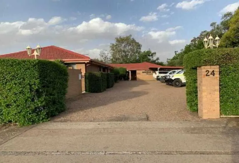 モーテル Muswellbrook Motor Inn