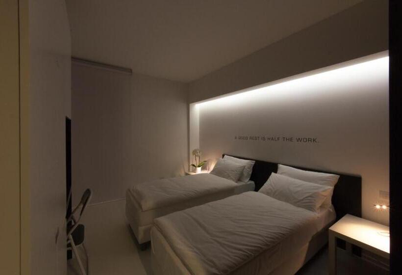 Bed and Breakfast Bed 'n Design