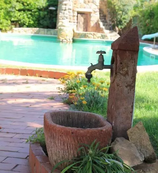 Aamiaismajoitus (B&B) Guest House Villa Verde   Short Term Room Rentals