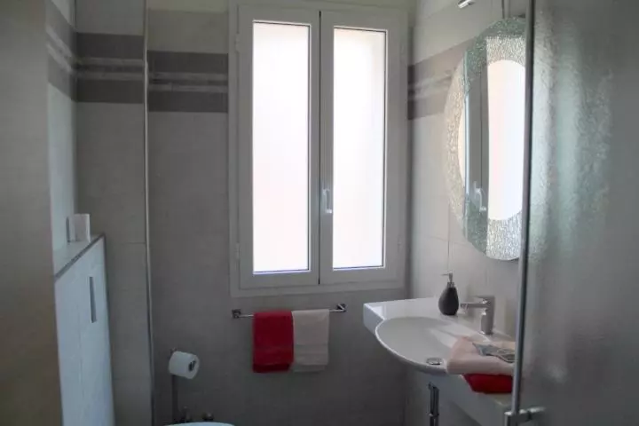 تختخواب و صبحانه L'oro Della Città