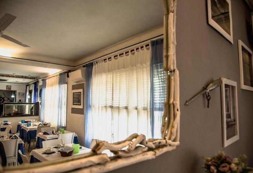 בית מלון כפרי Albergo La Marinella