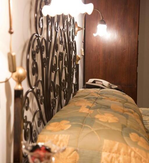 בית מלון כפרי Bucaneve