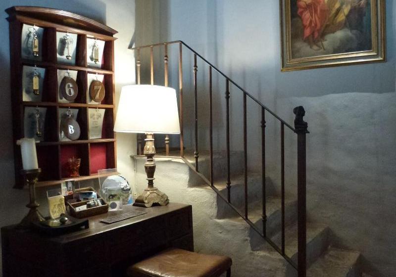 Отель Convento De São Saturnino