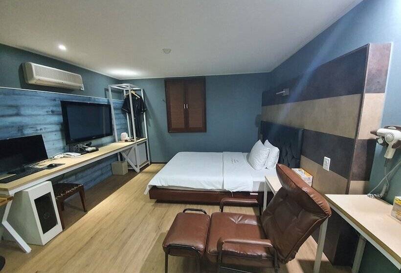 Mitasuya Ryokan Hotel Gumi By Aank