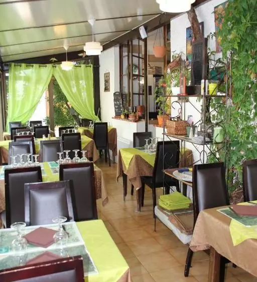 Hotelli Hôtel Du Roc