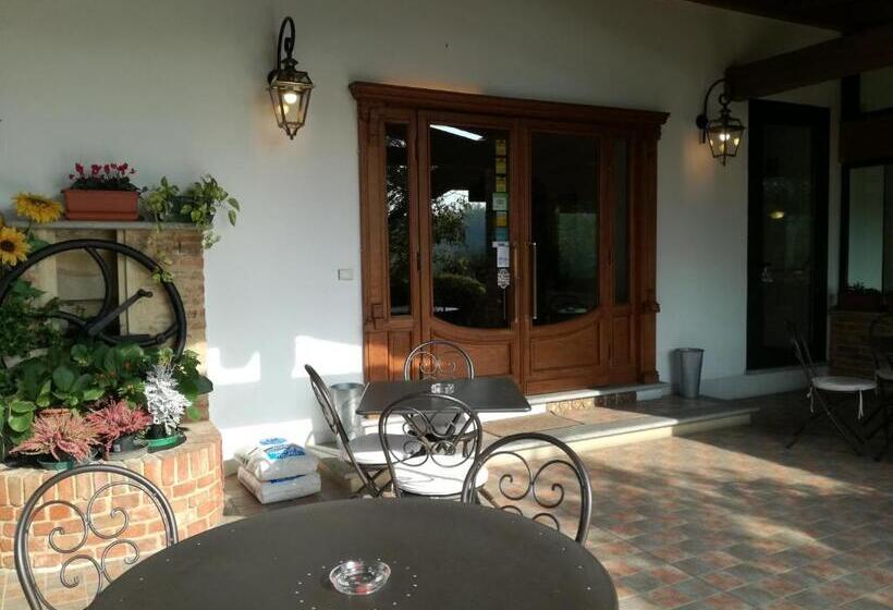 فندق Locanda Dell Arzente