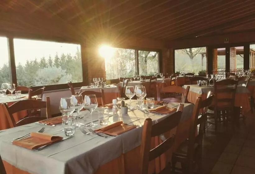 Hotelli Locanda Dell Arzente