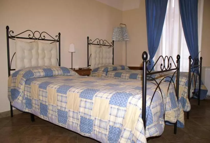 Hotelli Porta Santa Maria