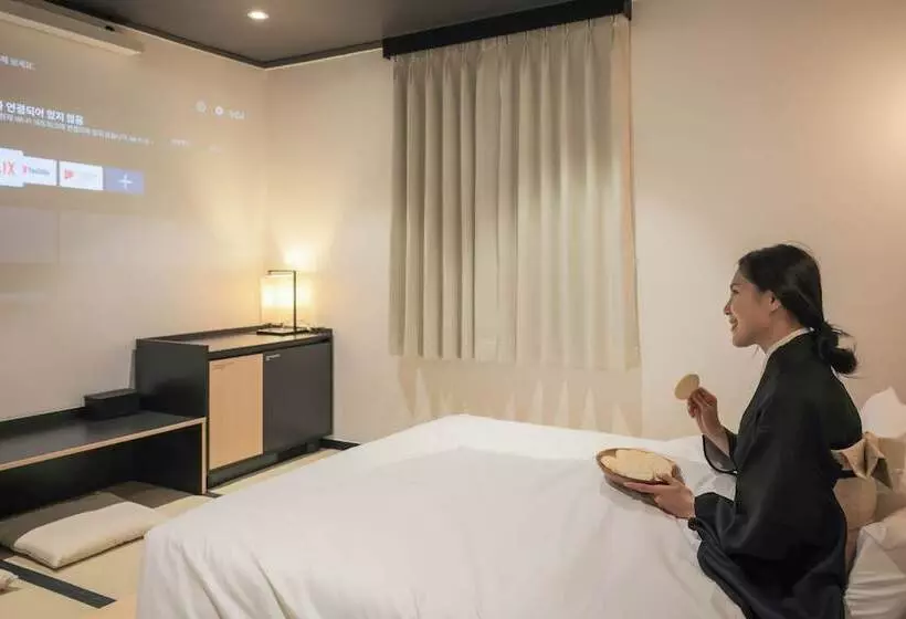 Mitasuya Ryokan Hotel Gumi By Aank