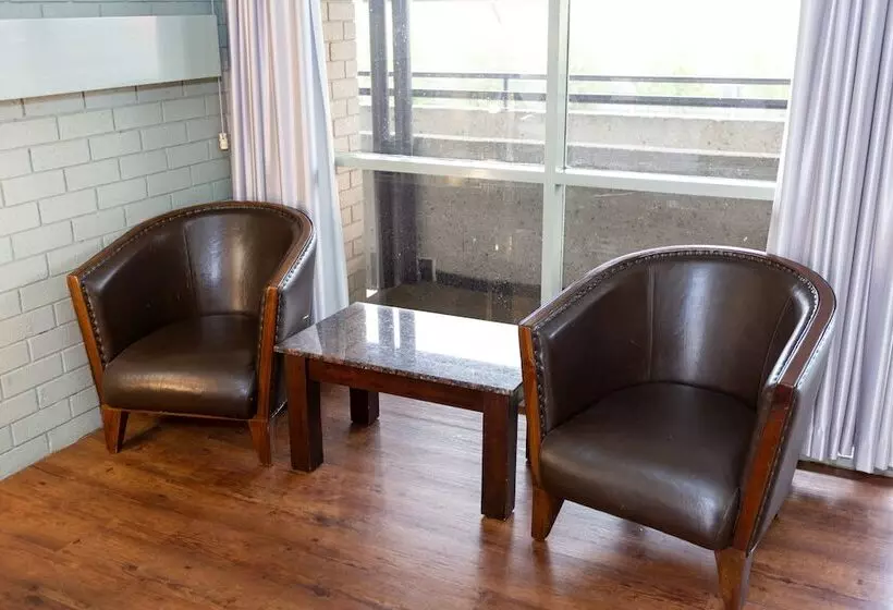 The Olive Tree Motel