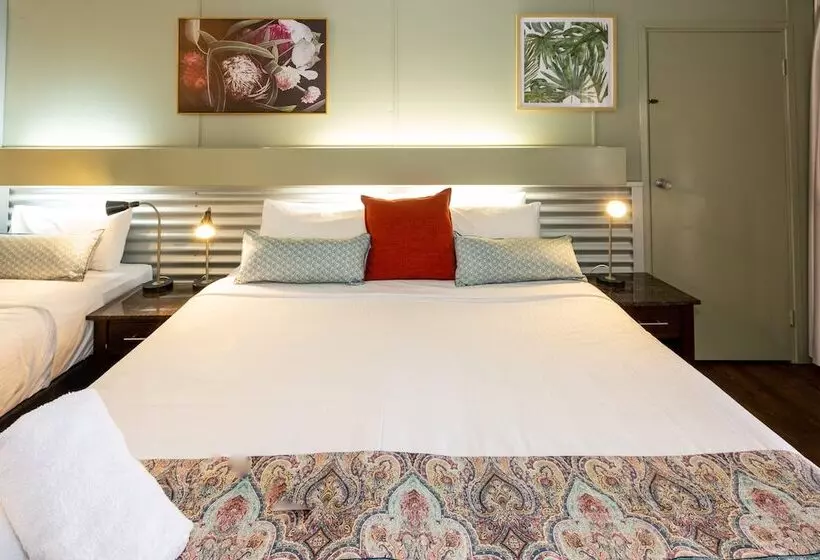 The Olive Tree Motel