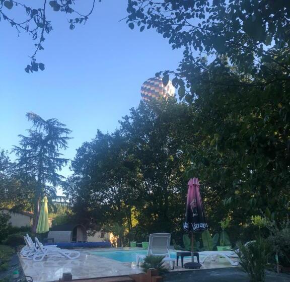 بنسيون Chambres Les Plantous De Severo