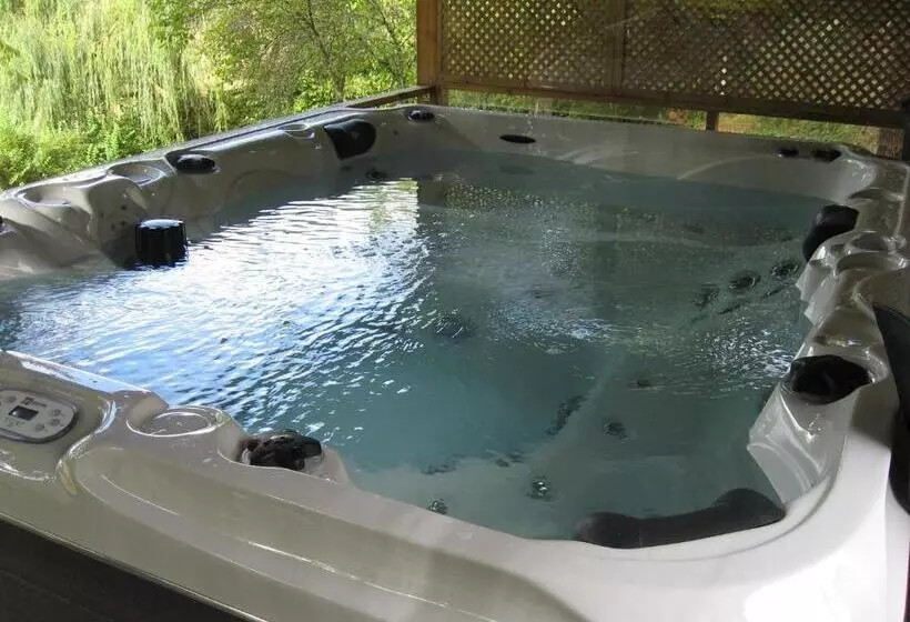 ペンション Chambres Les Plantous De Severo