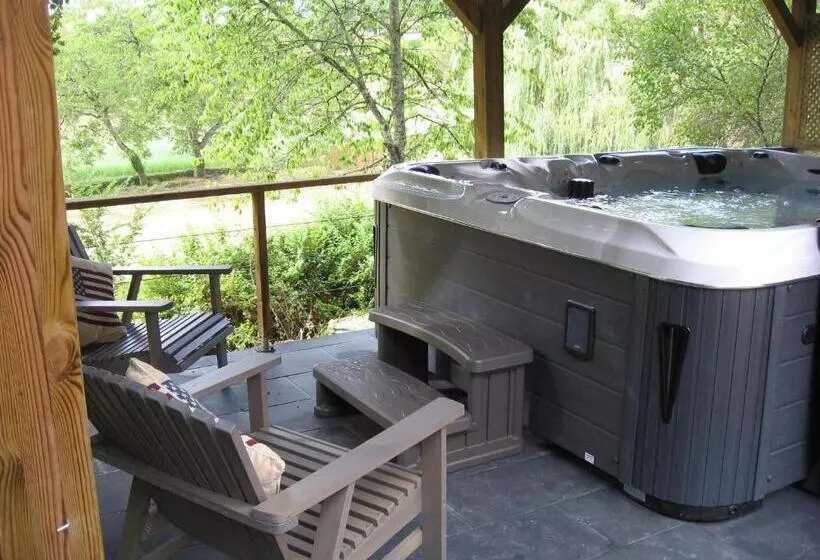 ペンション Chambres Les Plantous De Severo