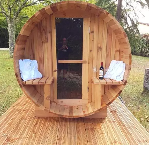 ペンション Chambres Les Plantous De Severo