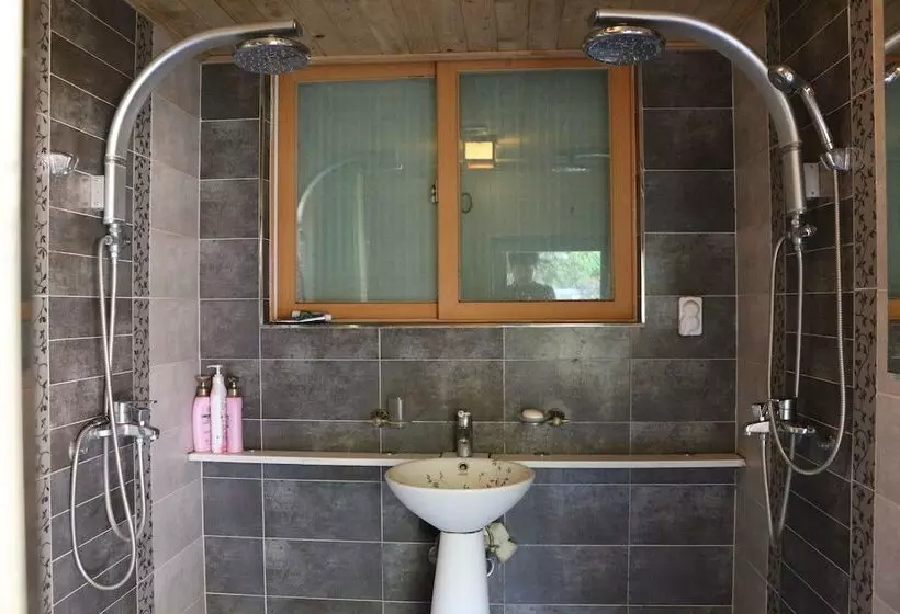 ペンション Chiam Gotaek