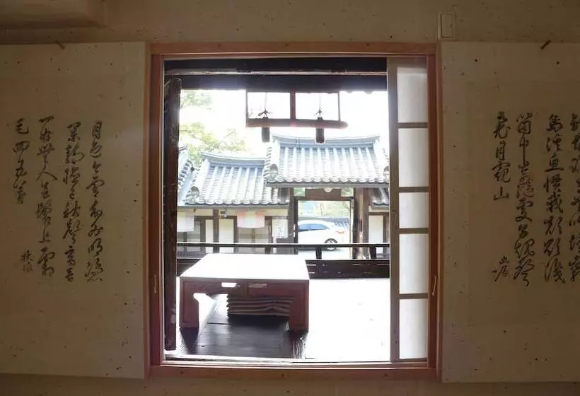 ペンション Chiam Gotaek