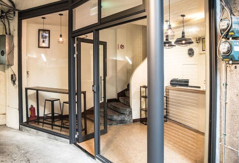 پانسیون Delicateperfume