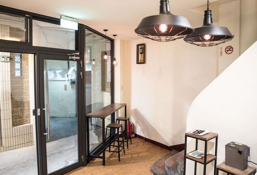 پانسیون Delicateperfume