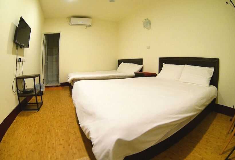 پانسیون Delicateperfume