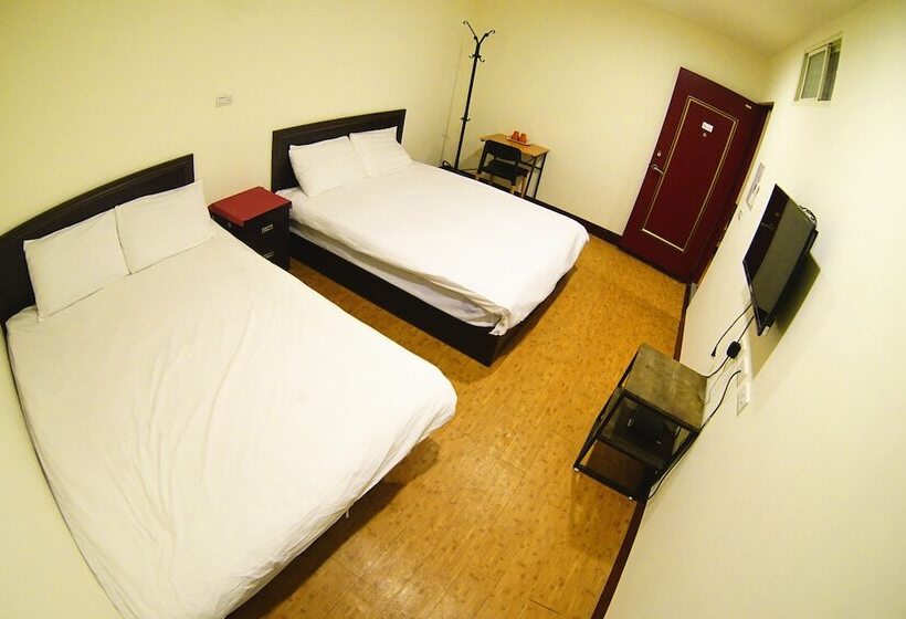 پانسیون Delicateperfume