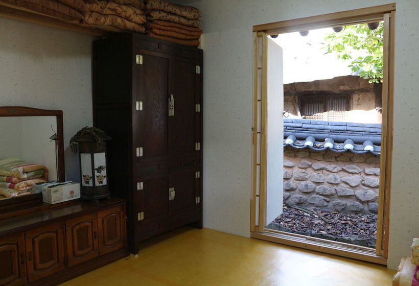 بنسيون Dureung Gotaek