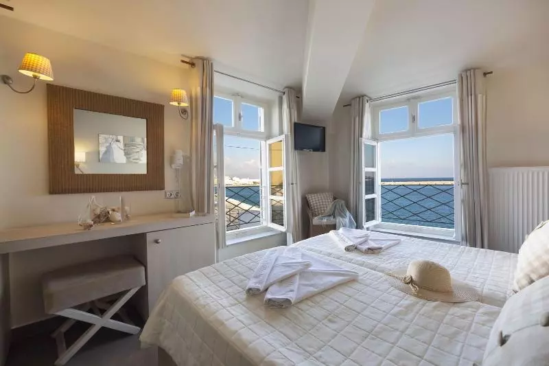 پانسیون Esperance 2