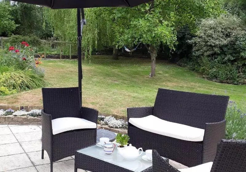 Stoneleigh Barn Bed And Breakfast