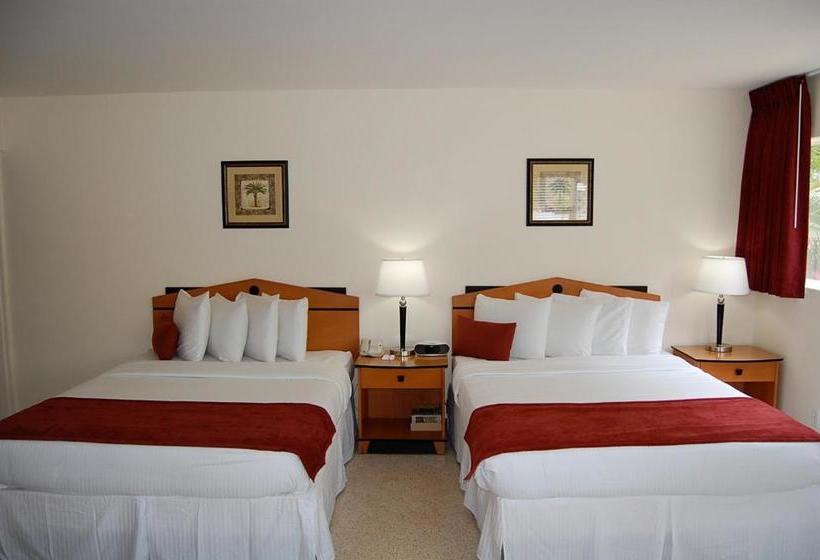 Alcazar Resort- Gay Mens Resort