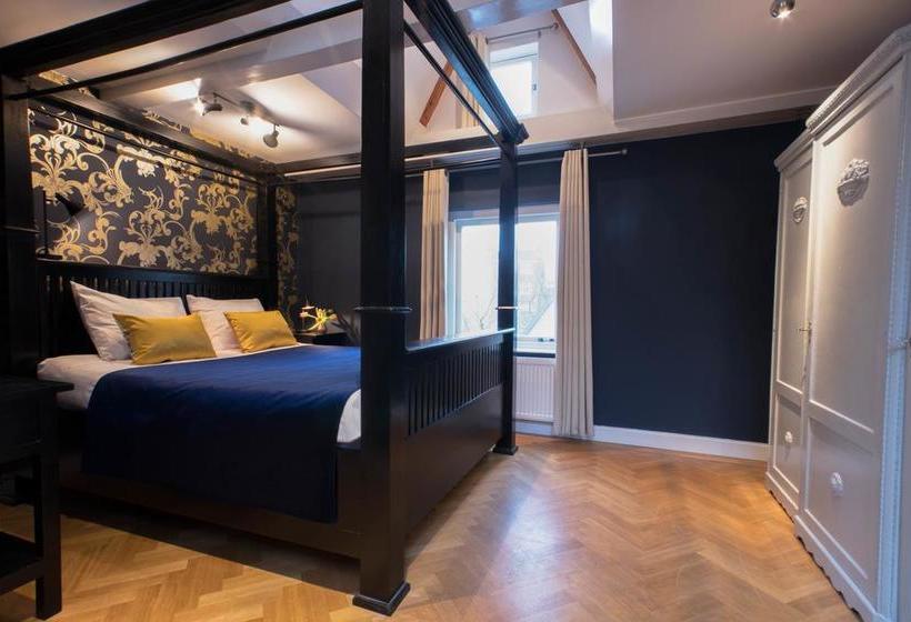 Amsterdam Canal Suites