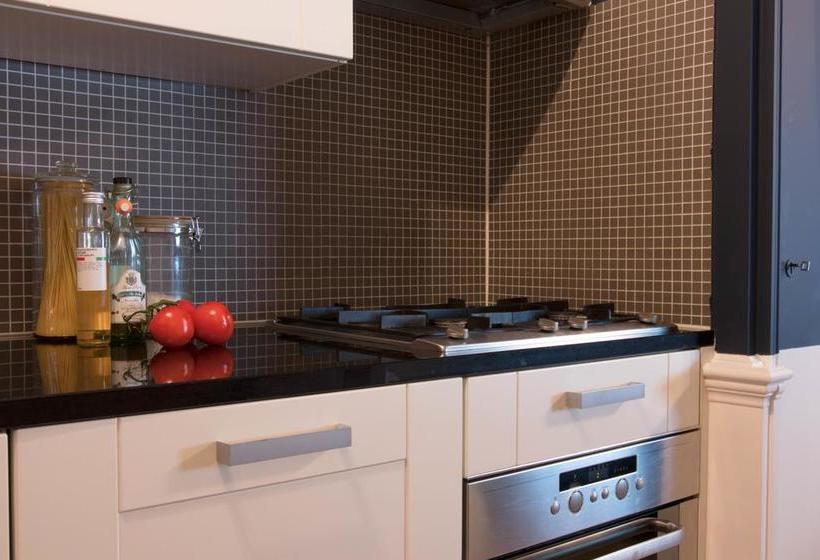 Amsterdam Canal Suites