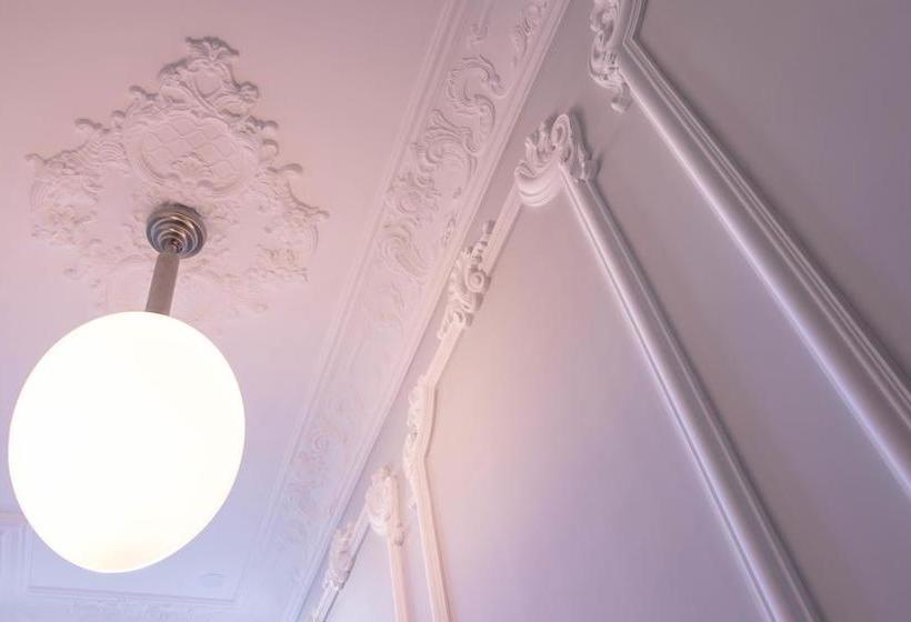 Amsterdam Canal Suites