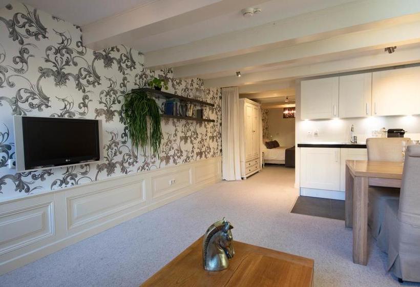 Amsterdam Canal Suites