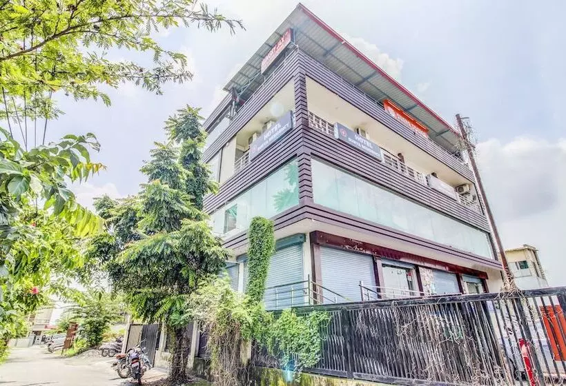 ホテル Treebo Trend Surya Residency