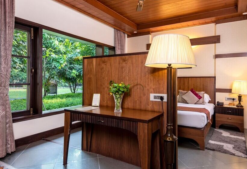 هتل Aahana The Corbett Wilderness