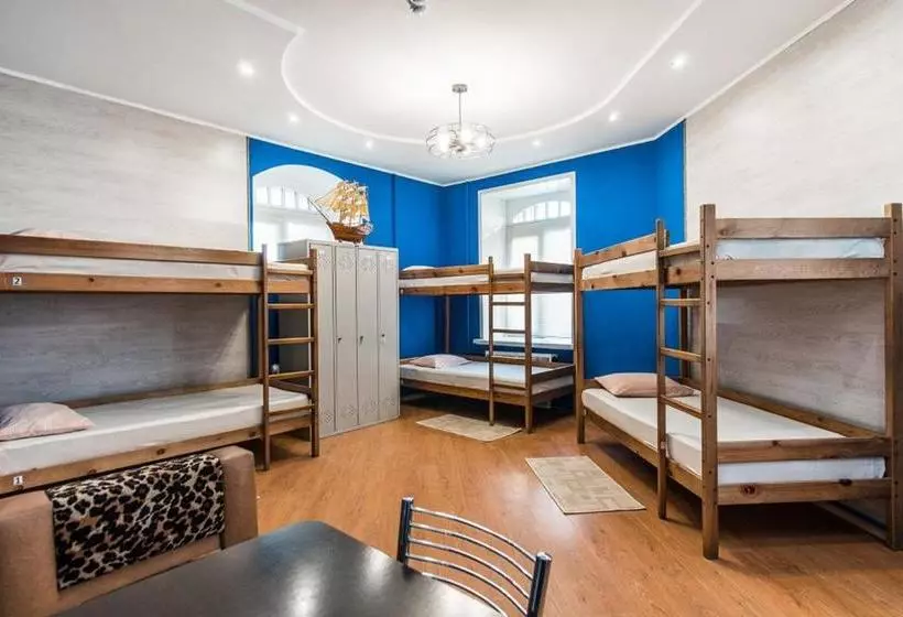 ホテル Barnaul Hostel