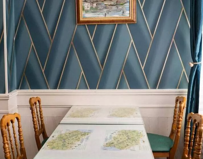 ホテル Central Anzac