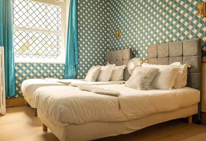 ホテル Central Anzac