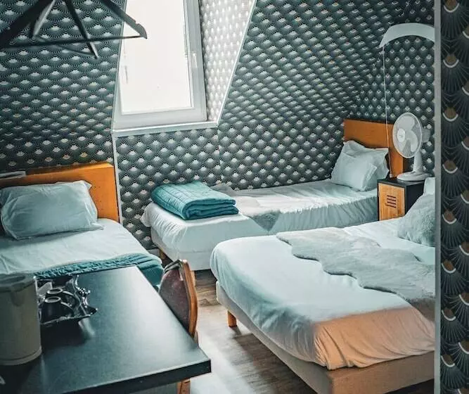 ホテル Central Anzac