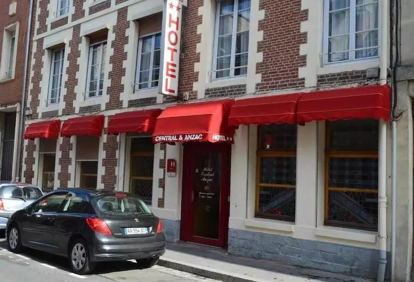 ホテル Central Anzac